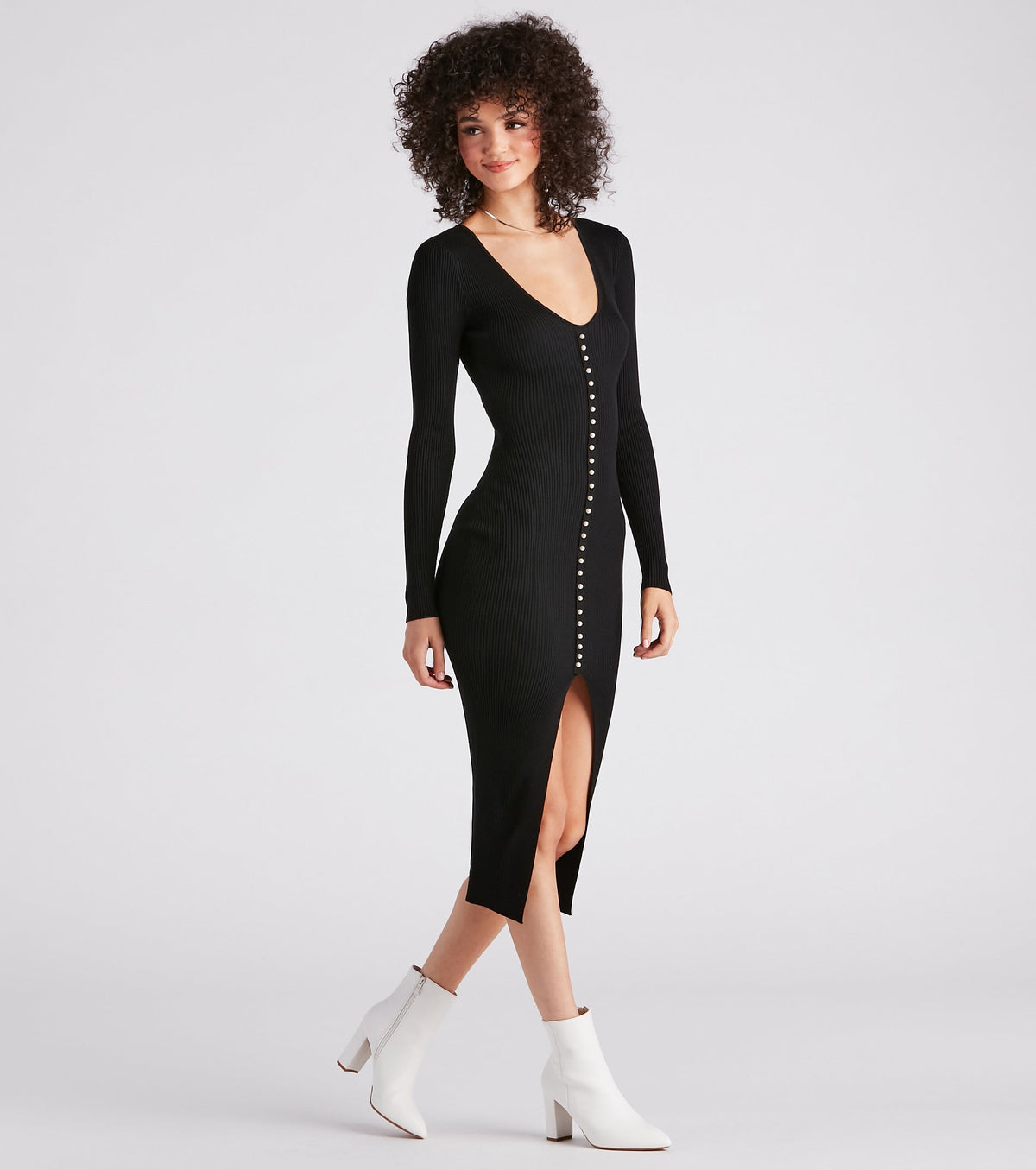 Pearl-Fect Pick Sweater Maxi Dress