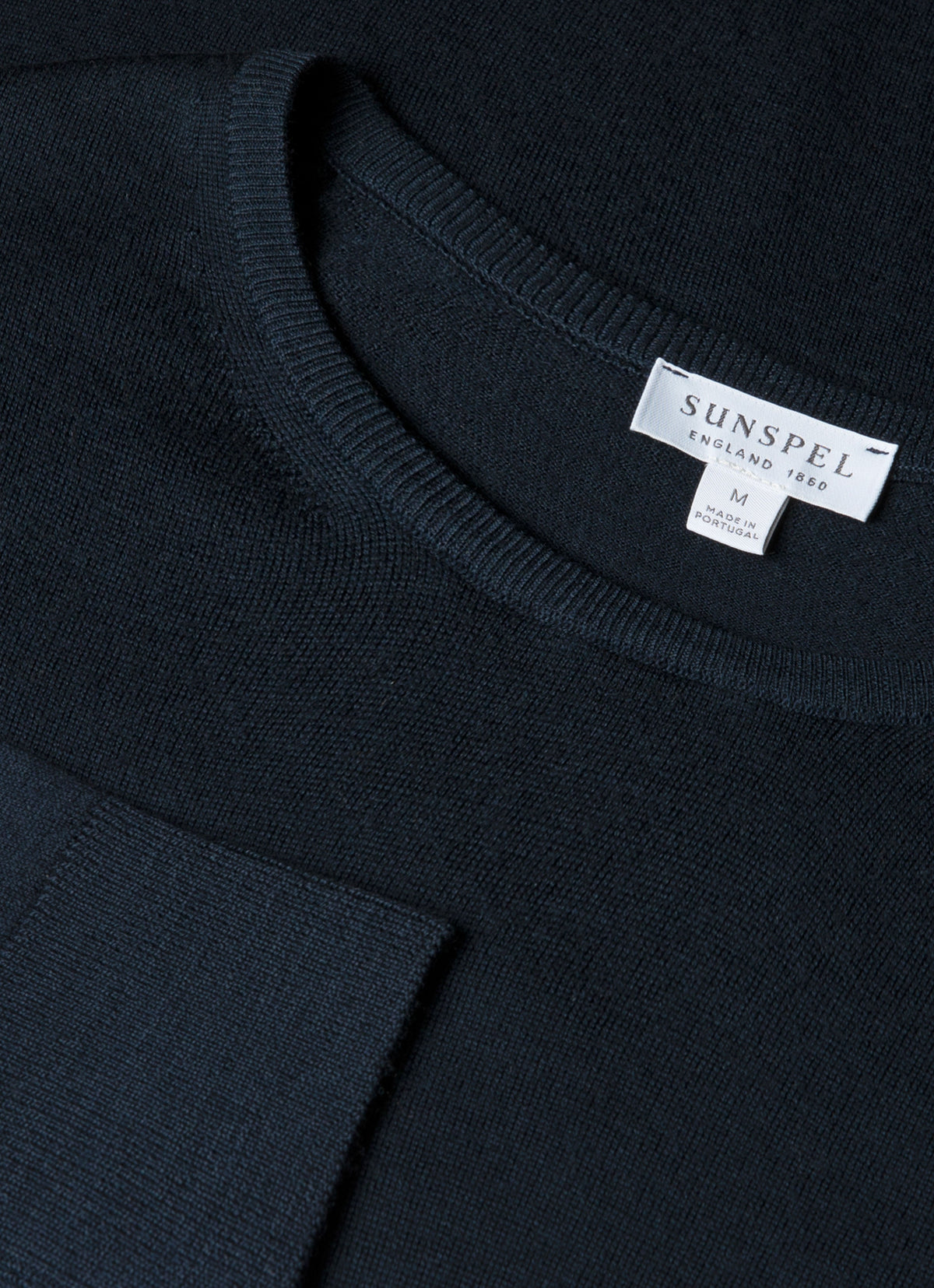 Men's Extra-Fine Merino Jumper in Navy