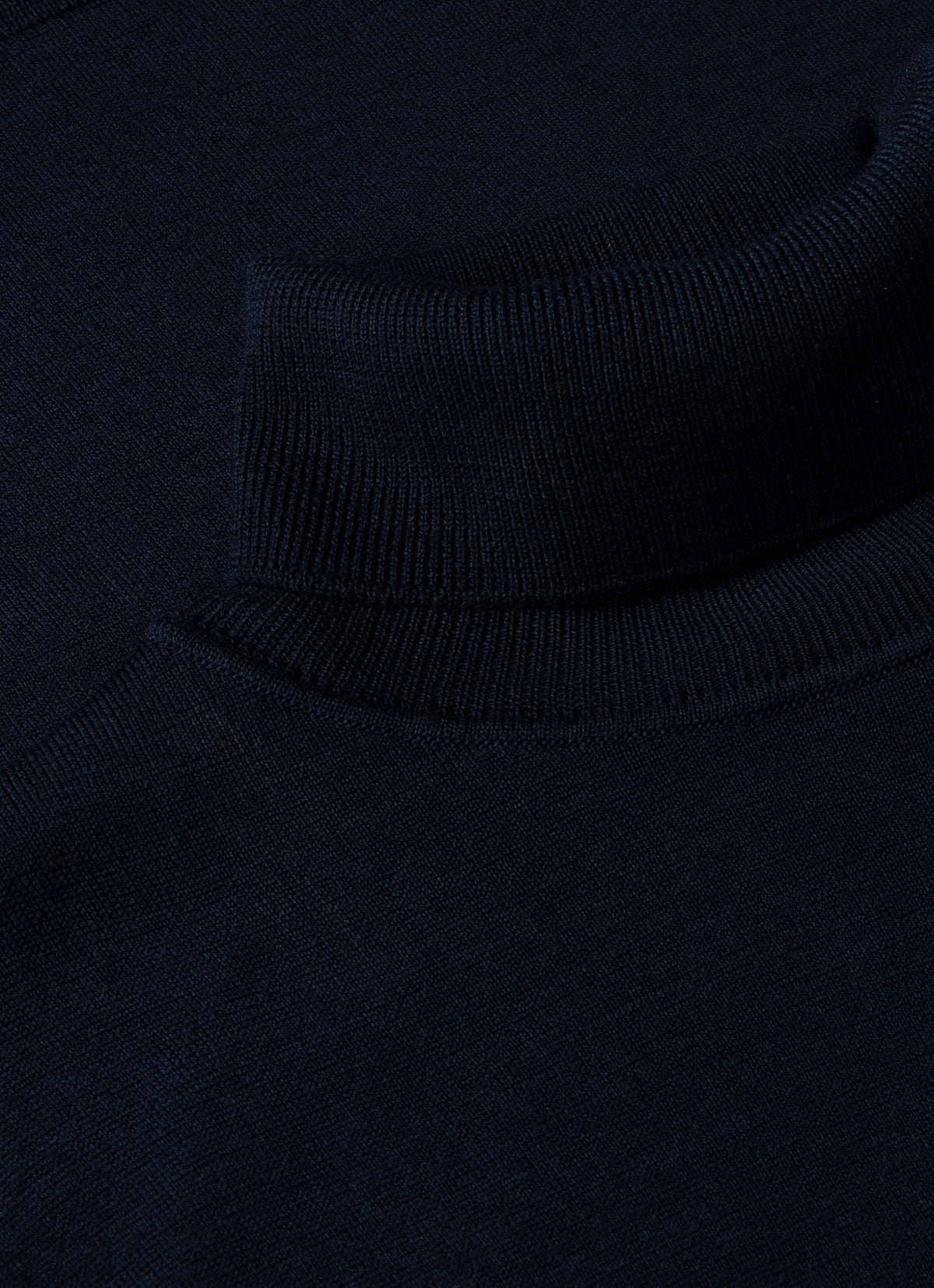 Men's Extra-Fine Merino Roll Neck Jumper in Light Navy