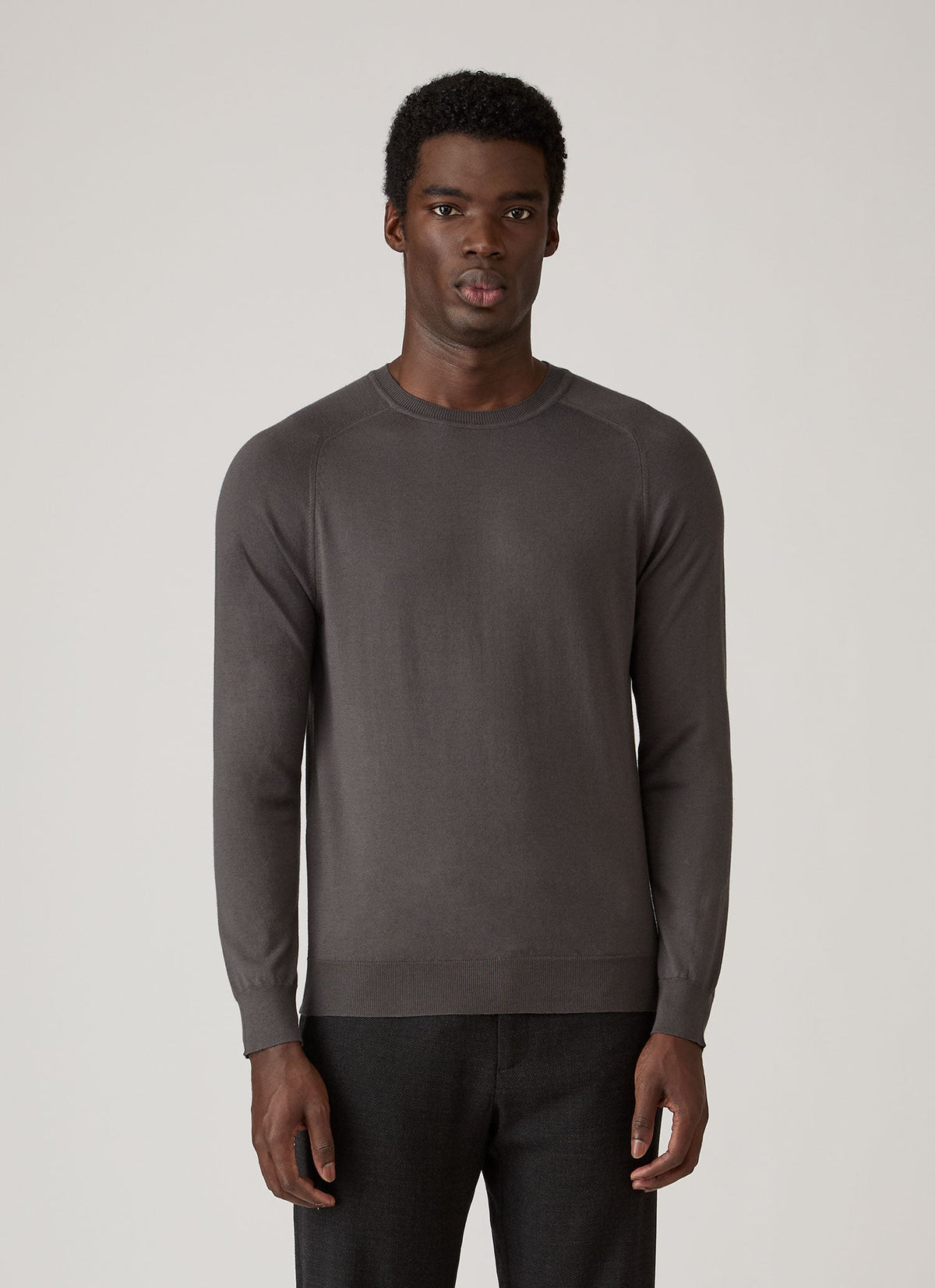 Men's Sea Island Cashmere Crew Neck Jumper in Anthracite